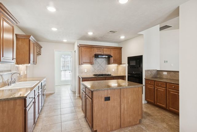 6739 Conroe Circle, Manvel, TX 77578