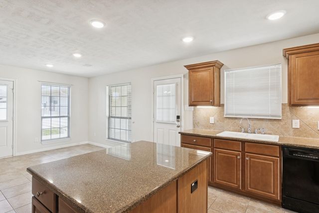 6739 Conroe Circle, Manvel, TX 77578