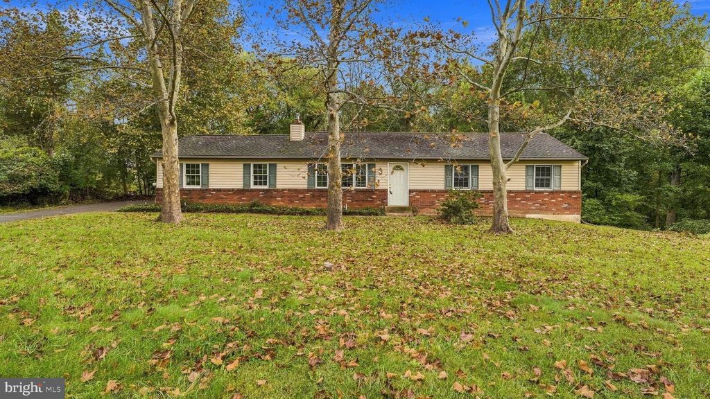 3245 JENNINGS LN, Chalfont, PA 18914 — exterior