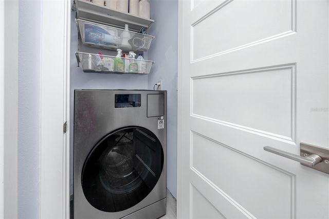 2597 CRESCENT DRIVE, Largo, FL 33770