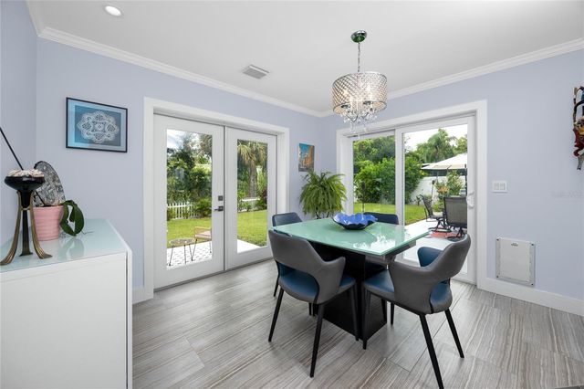 2597 CRESCENT DRIVE, Largo, FL 33770