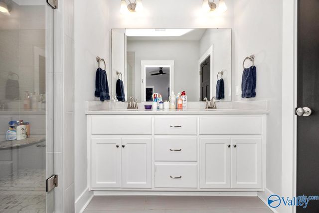 8013 Deer Crossing Circle, Owens Cross Roads, AL 35763