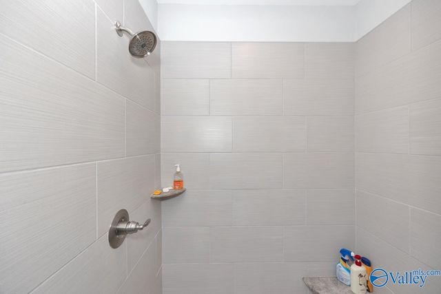 8013 Deer Crossing Circle, Owens Cross Roads, AL 35763