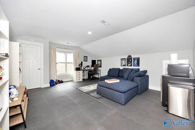 8013 Deer Crossing Circle, Owens Cross Roads, AL 35763