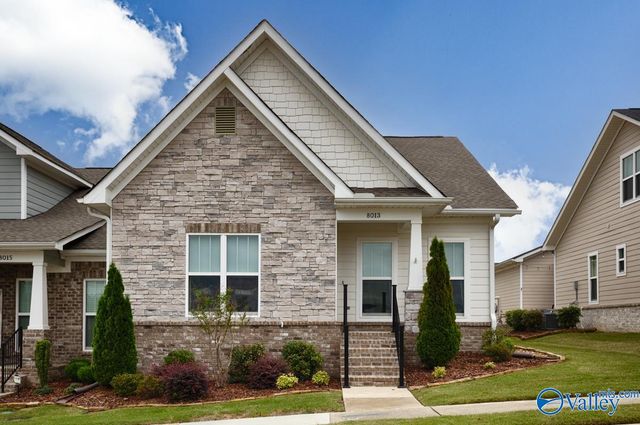 8013 Deer Crossing Circle, Owens Cross Roads, AL 35763