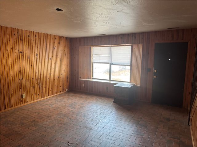 645 W Adams Street, Fayetteville, AR 72701