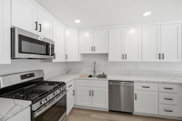 5226 Creekside Road, Camarillo, CA 93012