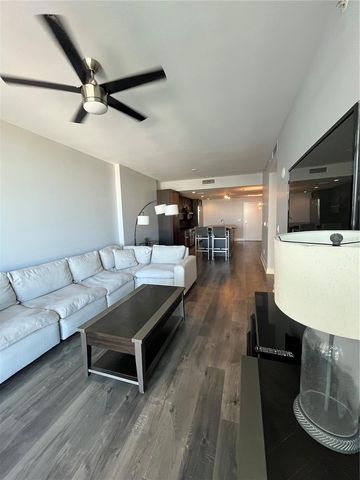 1120 E KENNEDY BOULEVARD 1018, Tampa, FL 33602