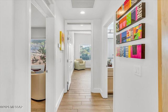 1124 W Saddlehorn Place, Oro Valley, AZ 85704