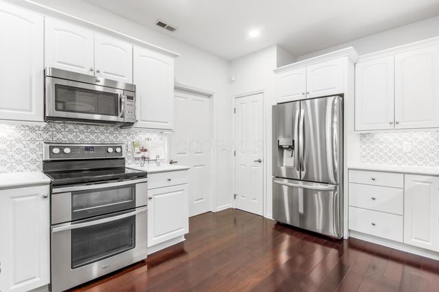 5852 Timber Top Drive, 3, Hilliard, OH 43026