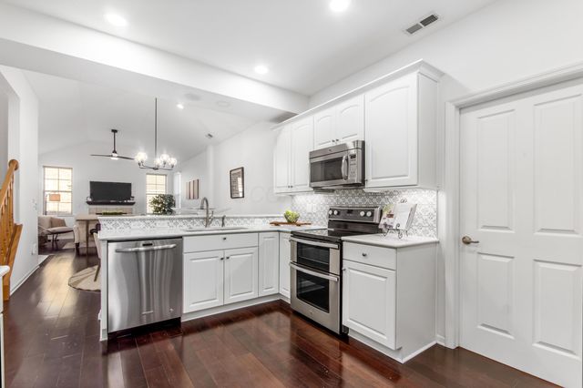 5852 Timber Top Drive, 3, Hilliard, OH 43026