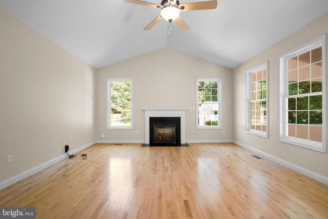 7425 SANDY BOTTOM CT, Hughesville, MD 20637