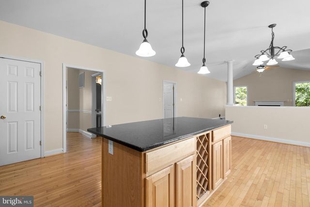 7425 SANDY BOTTOM CT, Hughesville, MD 20637