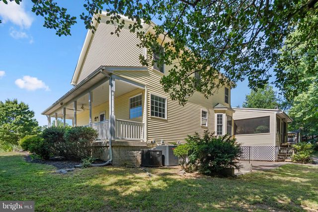 7425 SANDY BOTTOM CT, Hughesville, MD 20637