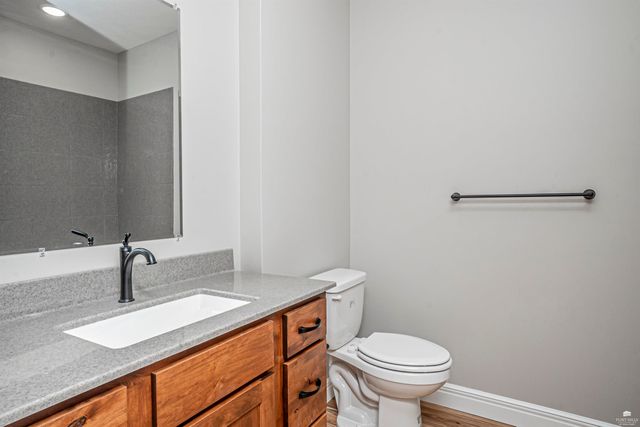 1800-1802 Broadfoot Drive, Abilene, KS 67410