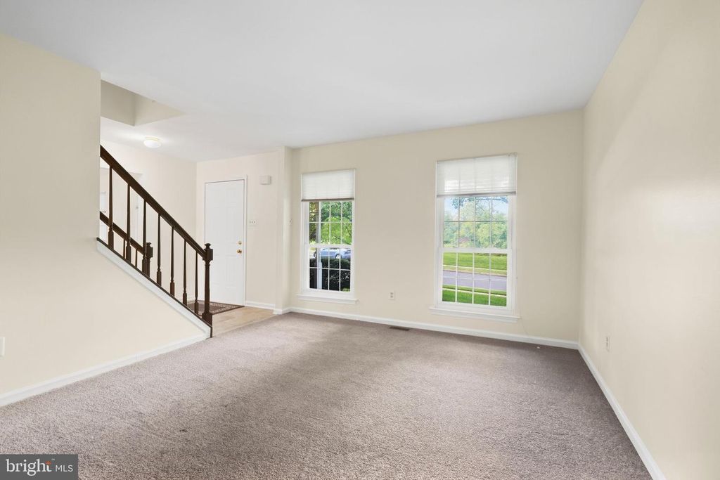 1595 GREGORY DR, Warrington, PA 18976 — photo 3