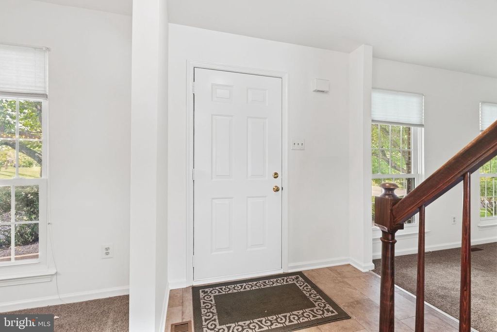 1595 GREGORY DR, Warrington, PA 18976 — photo 5