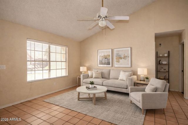 1208 E WICKIEUP Lane, Phoenix, AZ 85024