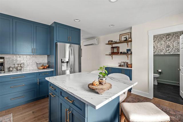 705 NE Haller Street, Coupeville, WA 98239