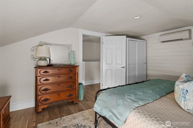 705 NE Haller Street, Coupeville, WA 98239