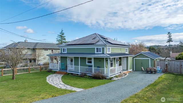 705 NE Haller Street, Coupeville, WA 98239