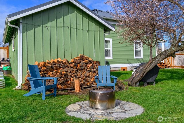 705 NE Haller Street, Coupeville, WA 98239