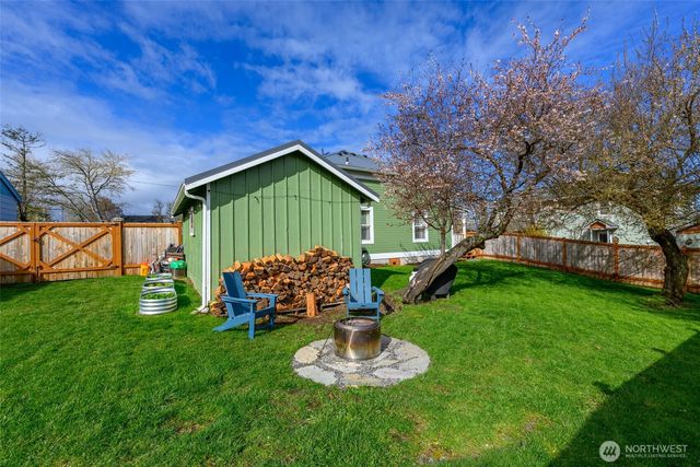 705 NE Haller Street, Coupeville, WA 98239