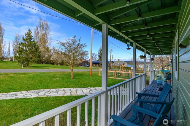 705 NE Haller Street, Coupeville, WA 98239