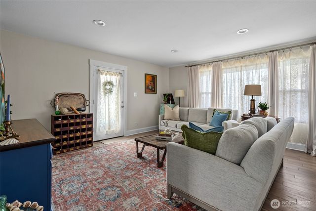 705 NE Haller Street, Coupeville, WA 98239