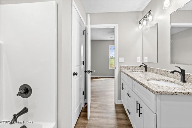 3408 Rhodelia Rd, Payneville, KY 40157