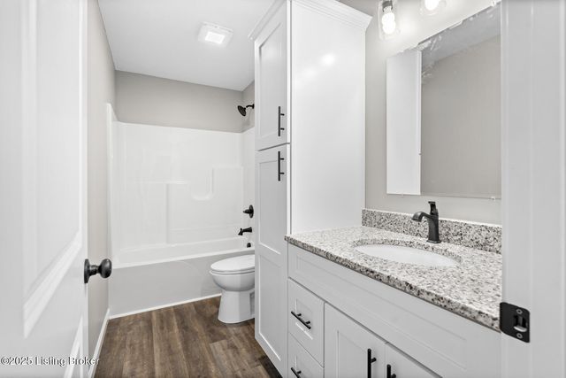 3408 Rhodelia Rd, Payneville, KY 40157