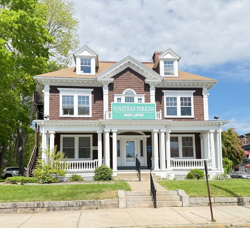 164 Hempstead Street #1 First Floor, New London, CT 0620