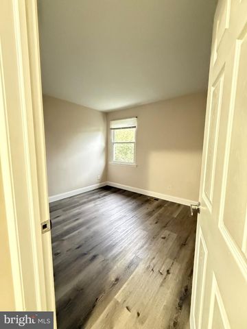 3 FRANKLIN DR, Voorhees, NJ 08043