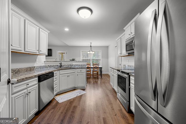 36 E Gordon Road, Newnan, GA 30263