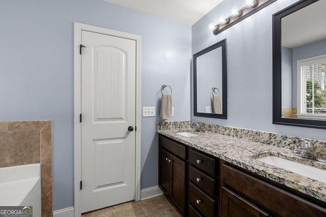 36 E Gordon Road, Newnan, GA 30263