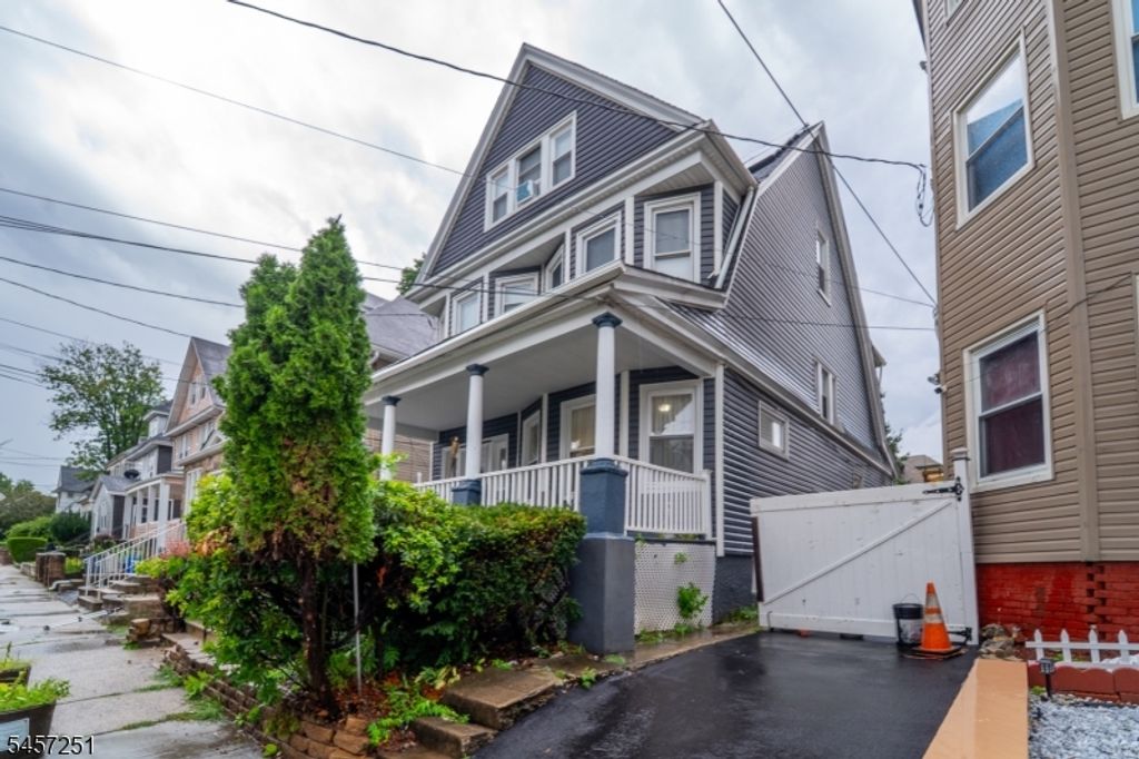69 Oakland Ter, Newark City, NJ 07106 — photo 2