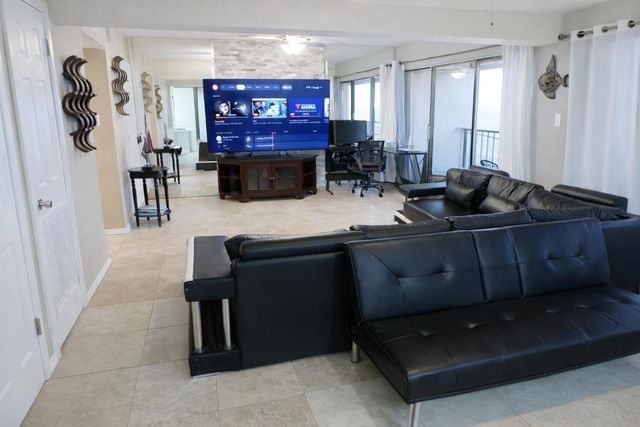 7310 Seawall Boulevard 1101, Galveston, TX 77551