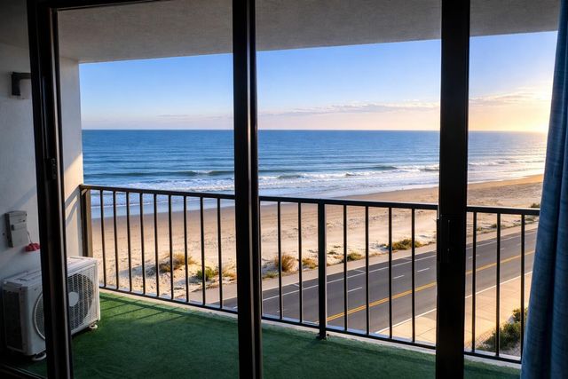 7310 Seawall Boulevard 1101, Galveston, TX 77551