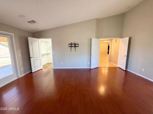 5024 W SIESTA Way, Laveen, AZ 85339