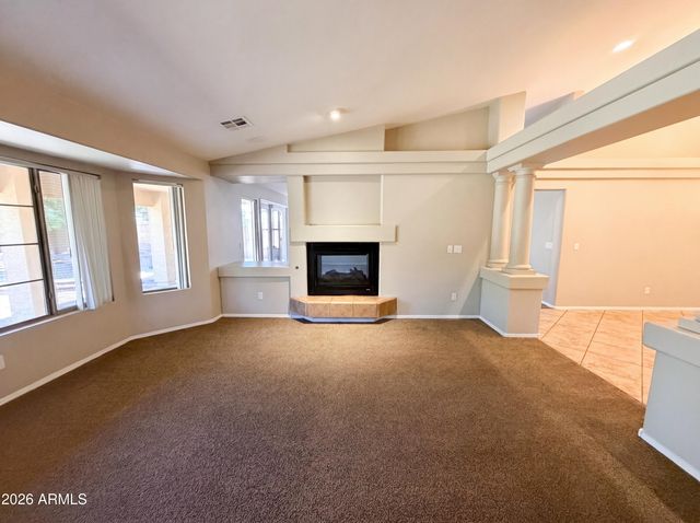 5024 W SIESTA Way, Laveen, AZ 85339