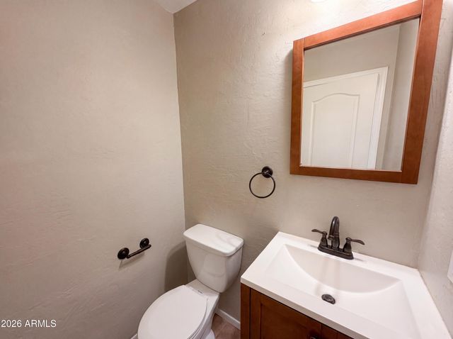 5024 W SIESTA Way, Laveen, AZ 85339
