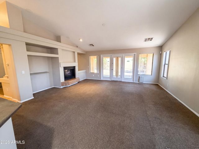 5024 W SIESTA Way, Laveen, AZ 85339