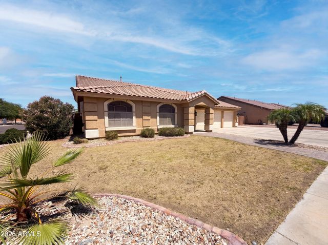 5024 W SIESTA Way, Laveen, AZ 85339