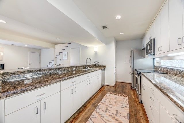 4122 Travis Street 2, Dallas, TX 75204