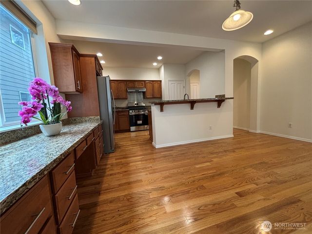 35035 41st Place S, Auburn, WA 98001