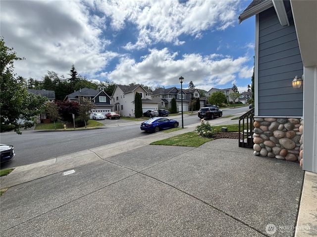 35035 41st Place S, Auburn, WA 98001