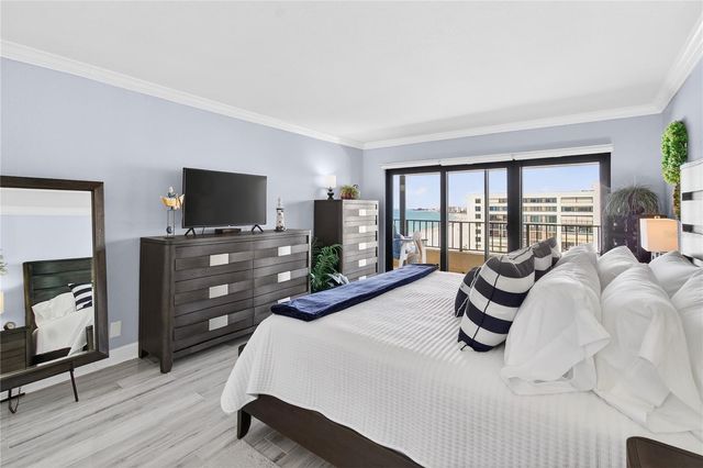 1480 GULF BOULEVARD 1104, Clearwater Beach, FL 33767