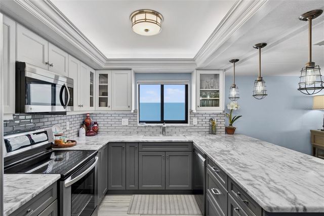 1480 GULF BOULEVARD 1104, Clearwater Beach, FL 33767