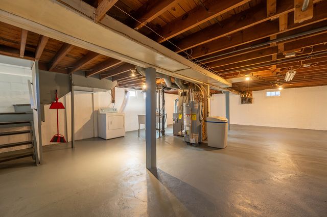 205 Sunset Lane, Mount Morris, IL 61054