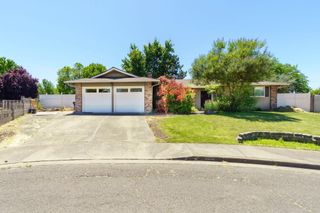 2201 Arctic Circle, Medford, OR 97504